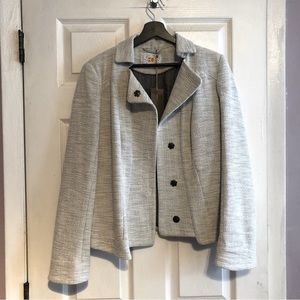 NWT Hugo Boss $425 Off-white Short Jacket Snap Buttons Lightweight 10 New!